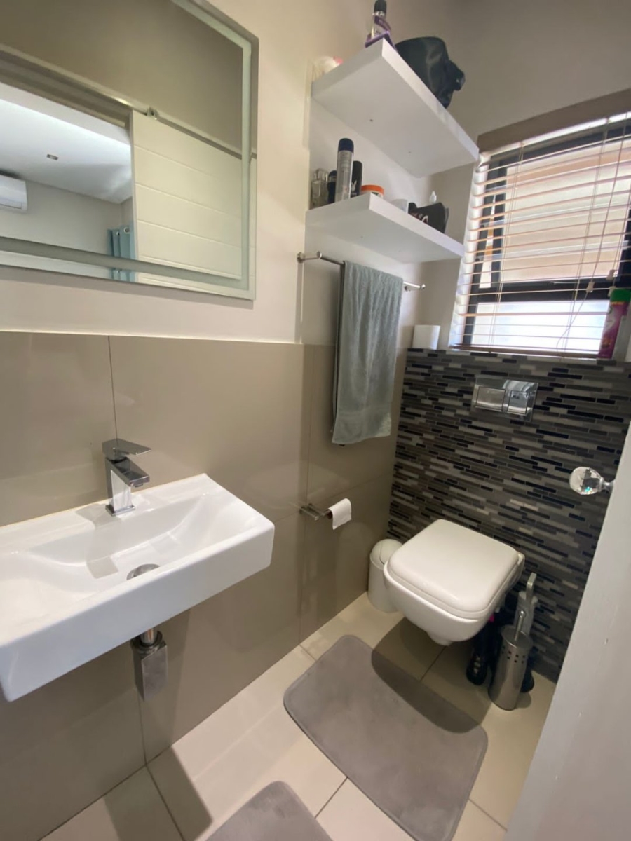 3 Bedroom Property for Sale in Turnberry Village Western Cape